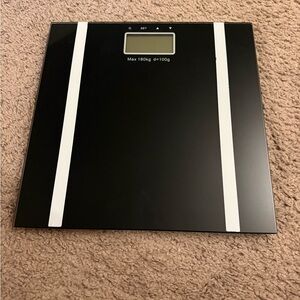 ETERNAL LIVING Body Trainer Scale Model PG00156 w/Batteries